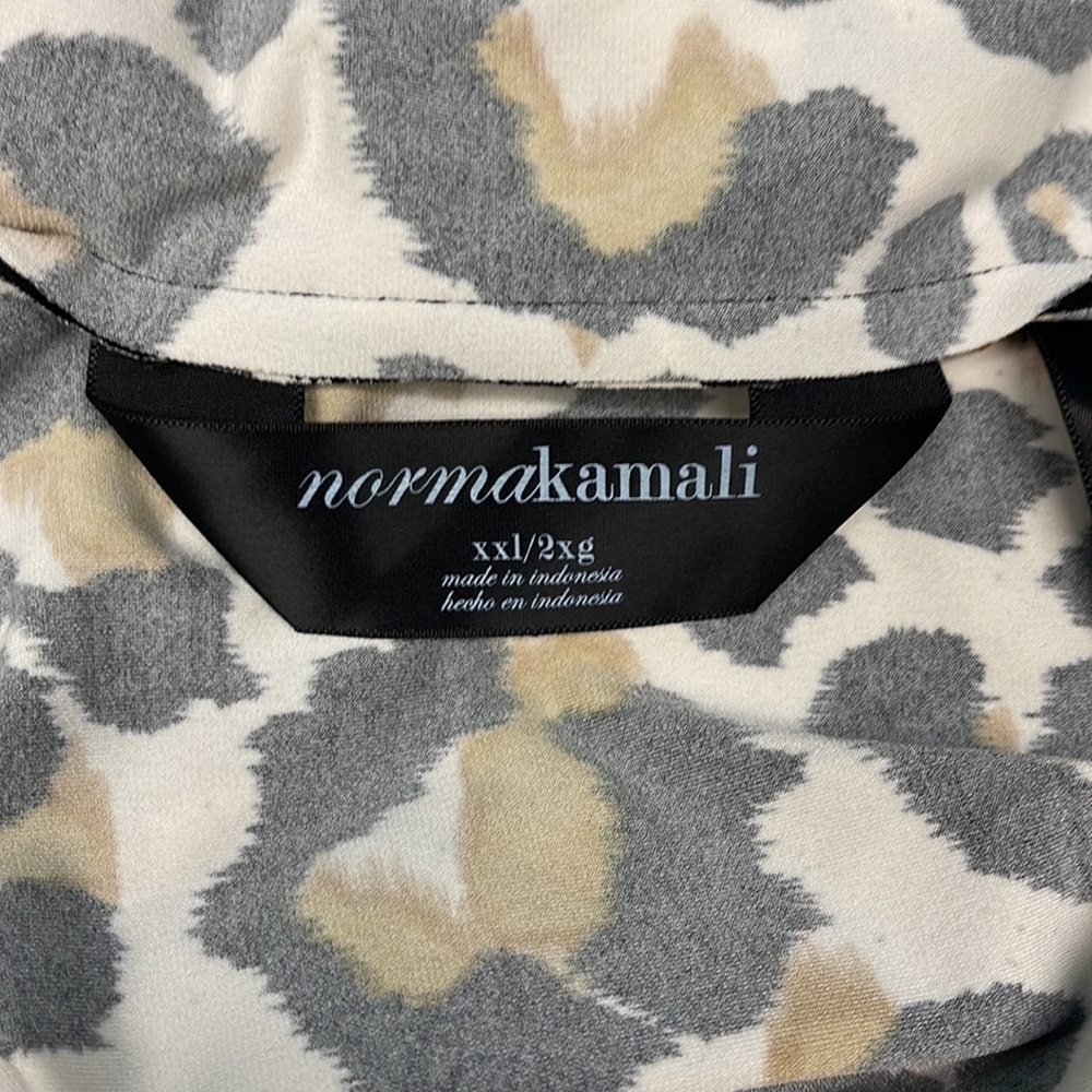 Norma Kamali Blouse - Picture 3 of 4